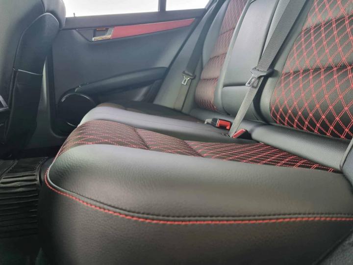 Sellerie automobile La Réunion